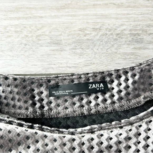 Zara Soft Smooth Velvet Zic Zac Textured Dolman Sleeve Tunics - Picture 5 of 11